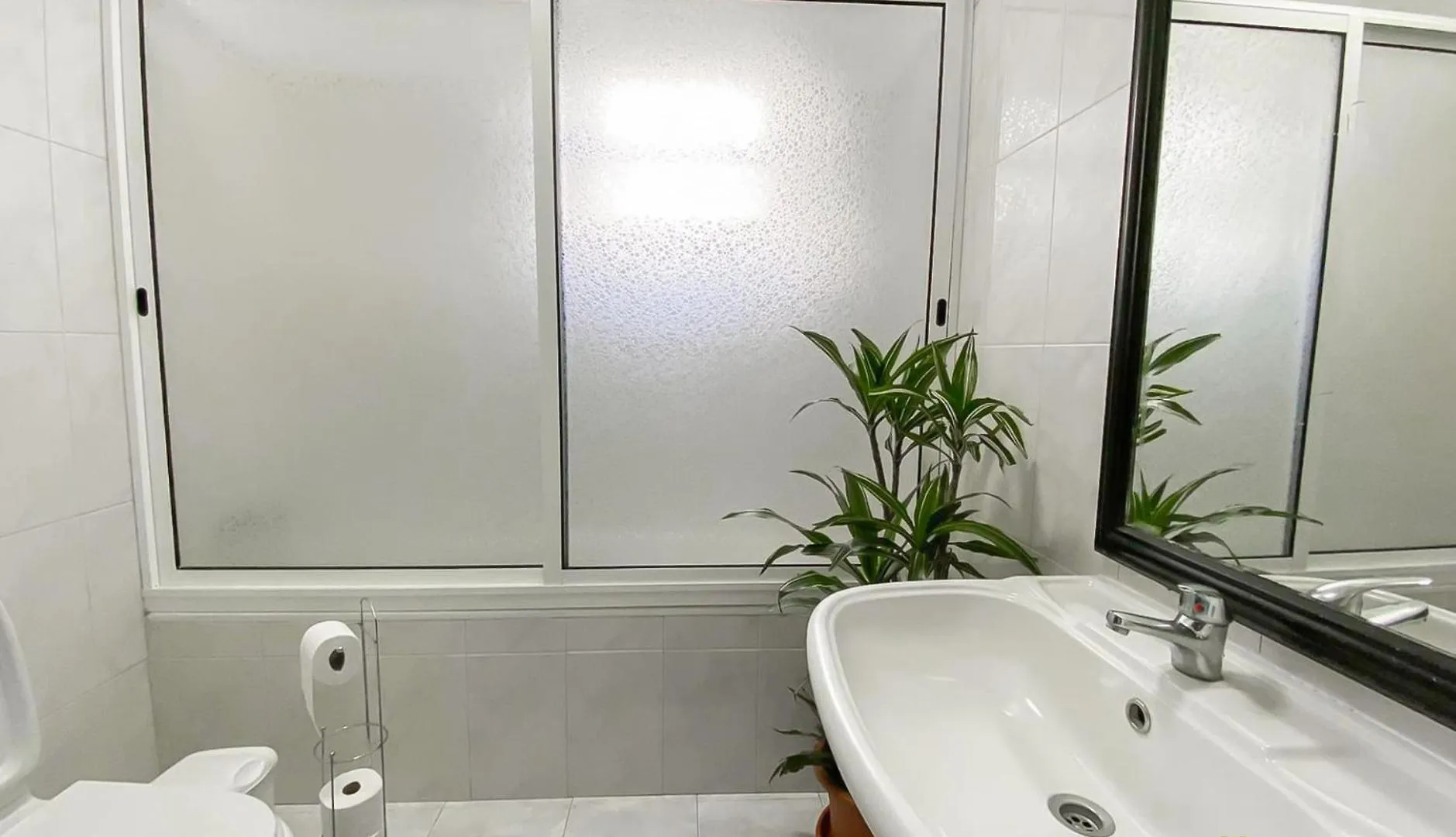 Gardens Guest House Sao Vicente