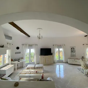  Apartament Ocean Garden, 4 Units By The Ocean